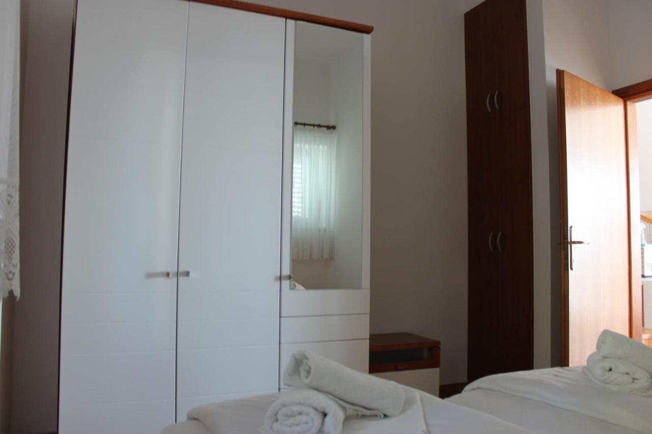 Pile Apartments 4 Omiš Eksteriør bilde
